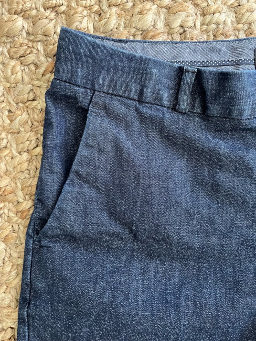 Banana Republic Tailored Trouser Shorts Dark Wash Stretch Mid Rise Size 8 - Picture 4 of 6